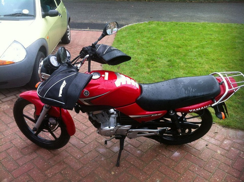YBR125