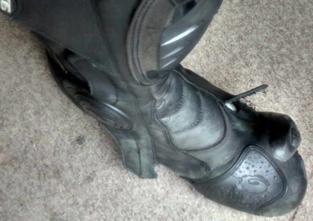 Why we wear bike boots in summer 1