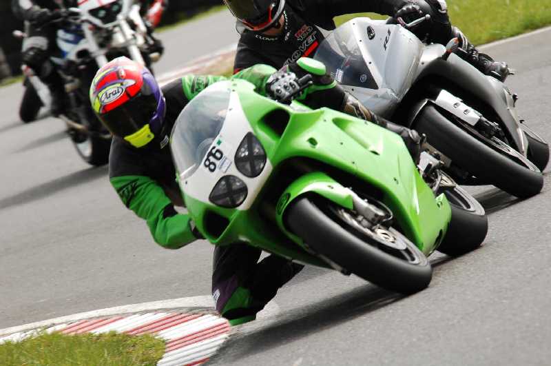 Mallory Park April 2005