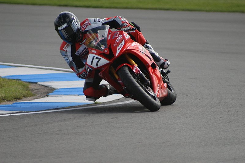 R6 Cup Qualifying Donington Park 23.06.07