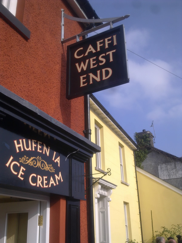 West end cafe Llandovery